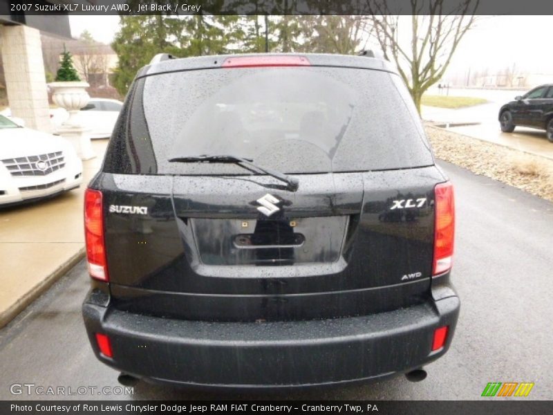 Jet Black / Grey 2007 Suzuki XL7 Luxury AWD