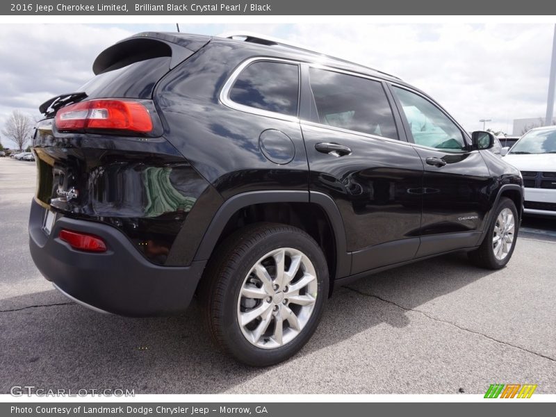 Brilliant Black Crystal Pearl / Black 2016 Jeep Cherokee Limited