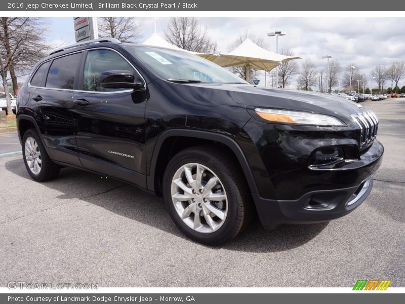 Brilliant Black Crystal Pearl / Black 2016 Jeep Cherokee Limited