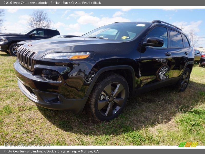 Brilliant Black Crystal Pearl / Black 2016 Jeep Cherokee Latitude