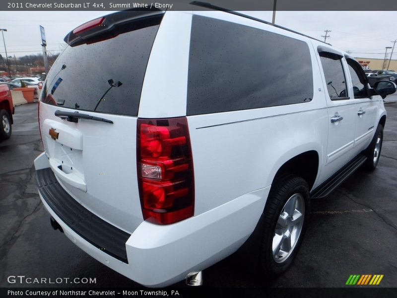 Summit White / Ebony 2011 Chevrolet Suburban LT 4x4