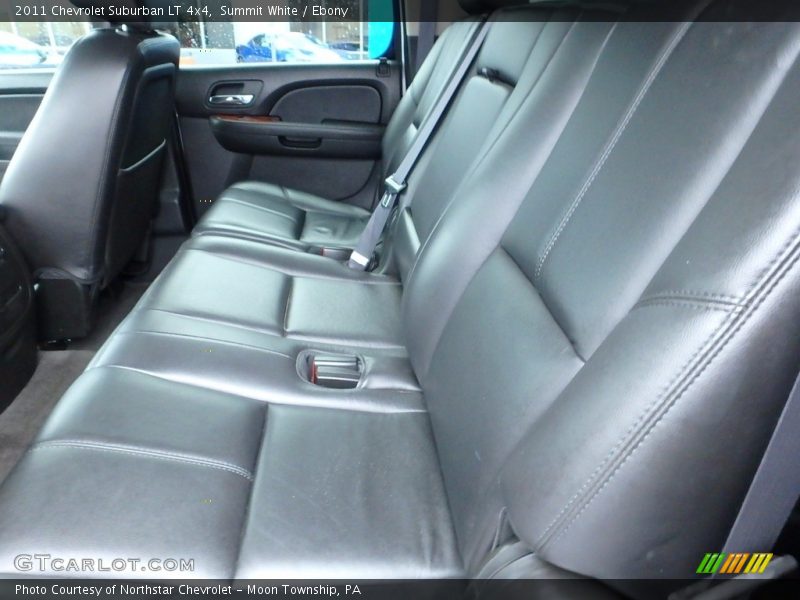 Summit White / Ebony 2011 Chevrolet Suburban LT 4x4