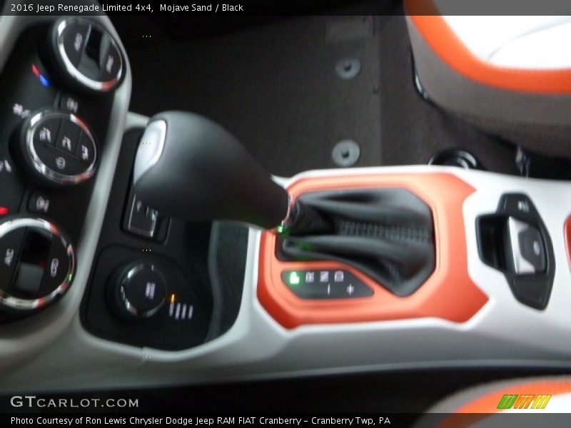 Mojave Sand / Black 2016 Jeep Renegade Limited 4x4