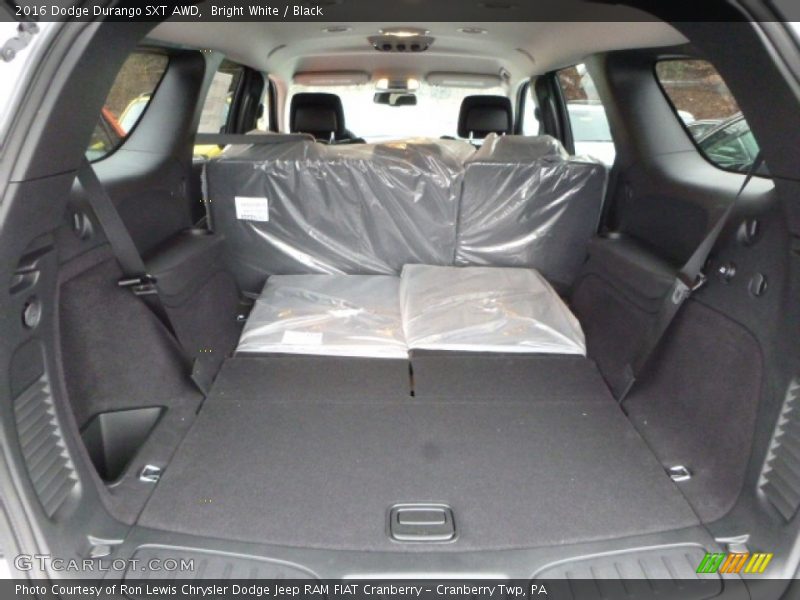 Bright White / Black 2016 Dodge Durango SXT AWD
