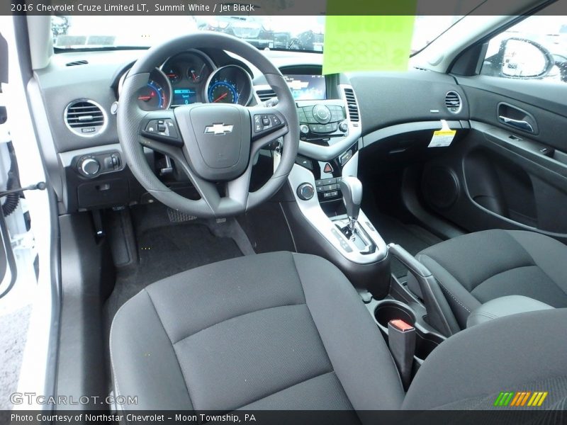 Summit White / Jet Black 2016 Chevrolet Cruze Limited LT