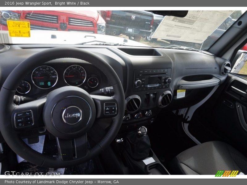 Bright White / Black 2016 Jeep Wrangler Sport