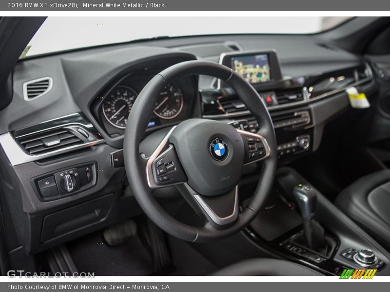 Mineral White Metallic / Black 2016 BMW X1 xDrive28i