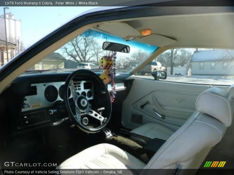Polar White / White/Black 1978 Ford Mustang II Cobra