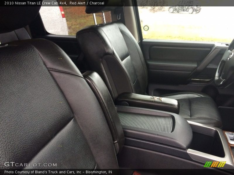 Red Alert / Charcoal 2010 Nissan Titan LE Crew Cab 4x4