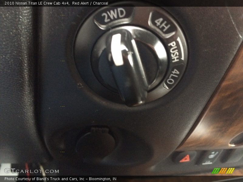 Red Alert / Charcoal 2010 Nissan Titan LE Crew Cab 4x4