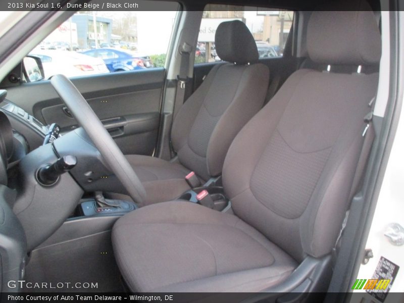 Dune Beige / Black Cloth 2013 Kia Soul 1.6