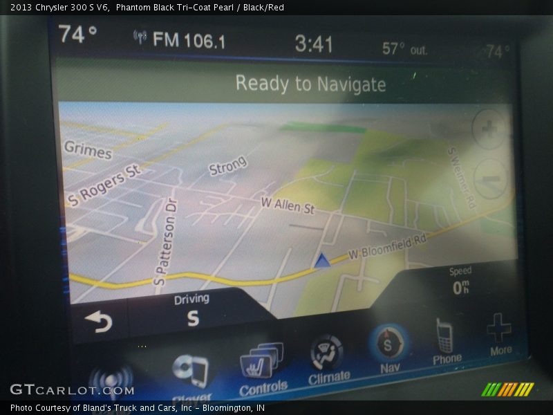 Phantom Black Tri-Coat Pearl / Black/Red 2013 Chrysler 300 S V6