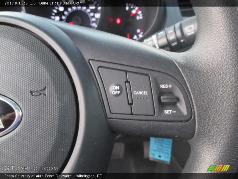 Dune Beige / Black Cloth 2013 Kia Soul 1.6