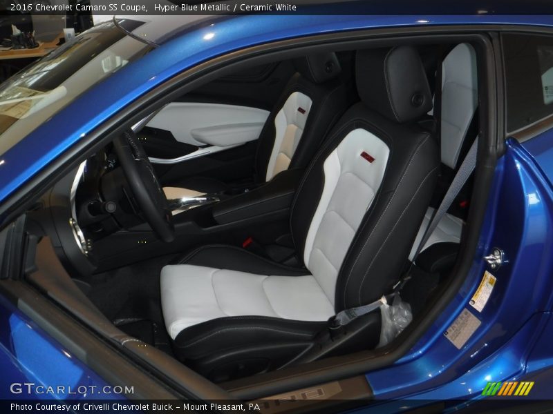 Front Seat of 2016 Camaro SS Coupe