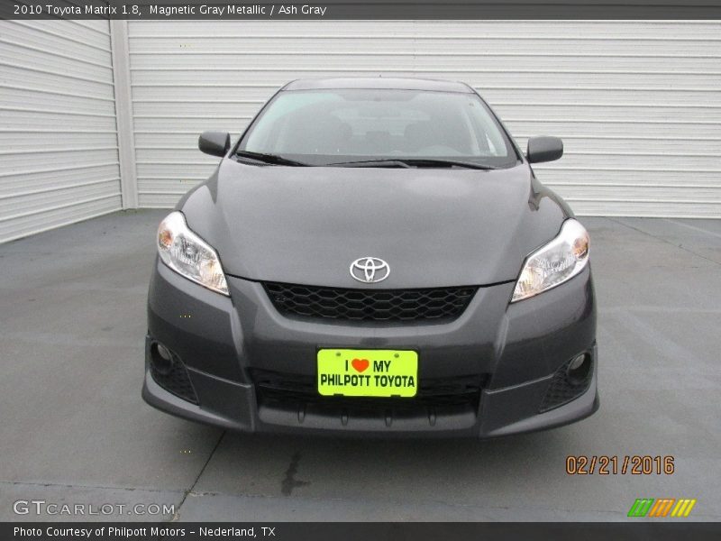 Magnetic Gray Metallic / Ash Gray 2010 Toyota Matrix 1.8
