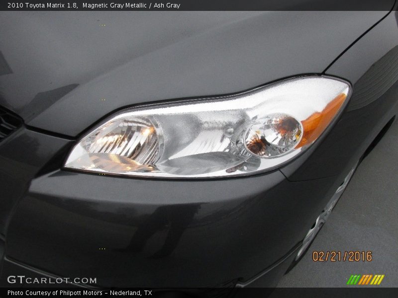Magnetic Gray Metallic / Ash Gray 2010 Toyota Matrix 1.8