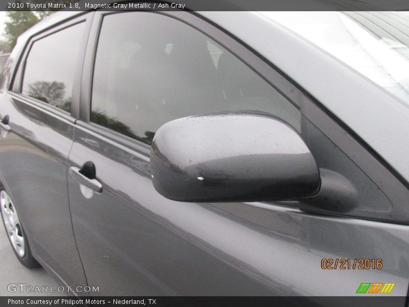 Magnetic Gray Metallic / Ash Gray 2010 Toyota Matrix 1.8