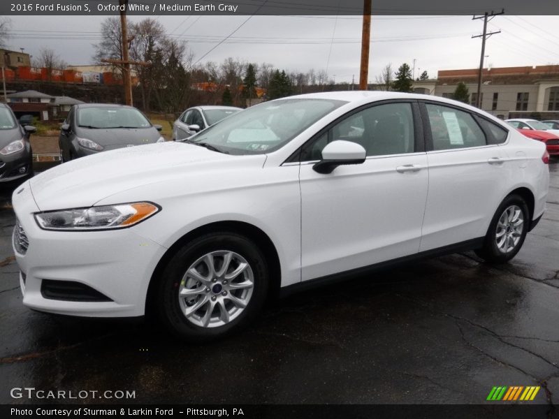 Oxford White / Medium Earth Gray 2016 Ford Fusion S
