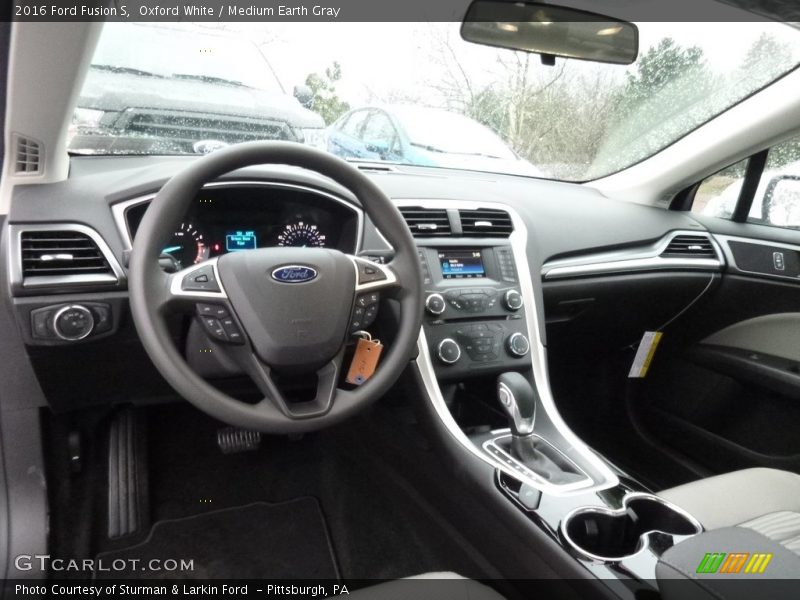 Oxford White / Medium Earth Gray 2016 Ford Fusion S