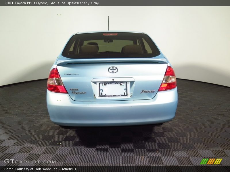 Aqua Ice Opalescenet / Gray 2001 Toyota Prius Hybrid