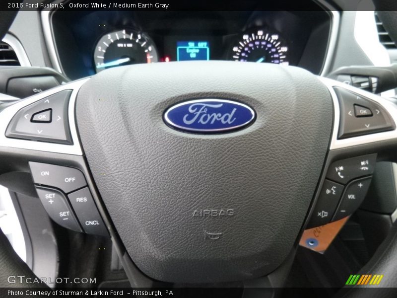 Oxford White / Medium Earth Gray 2016 Ford Fusion S