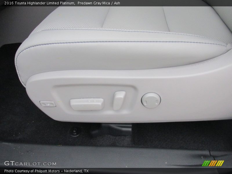Predawn Gray Mica / Ash 2016 Toyota Highlander Limited Platinum
