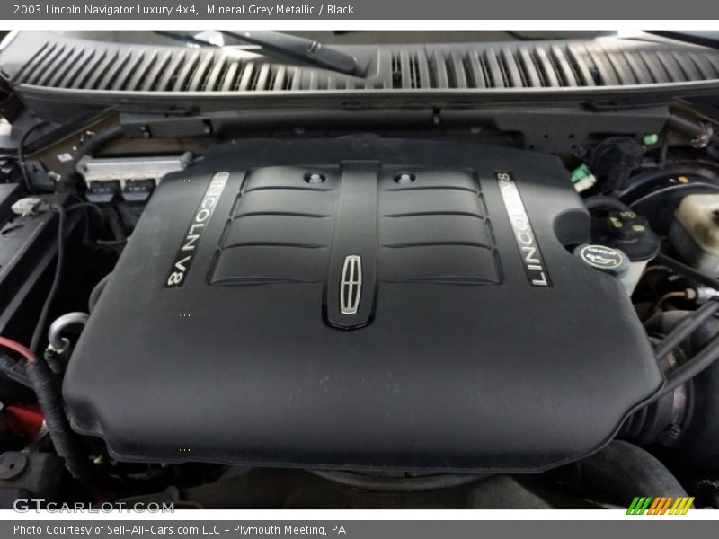 Mineral Grey Metallic / Black 2003 Lincoln Navigator Luxury 4x4