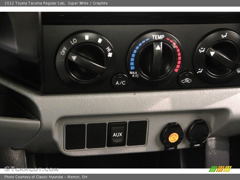 Super White / Graphite 2012 Toyota Tacoma Regular Cab