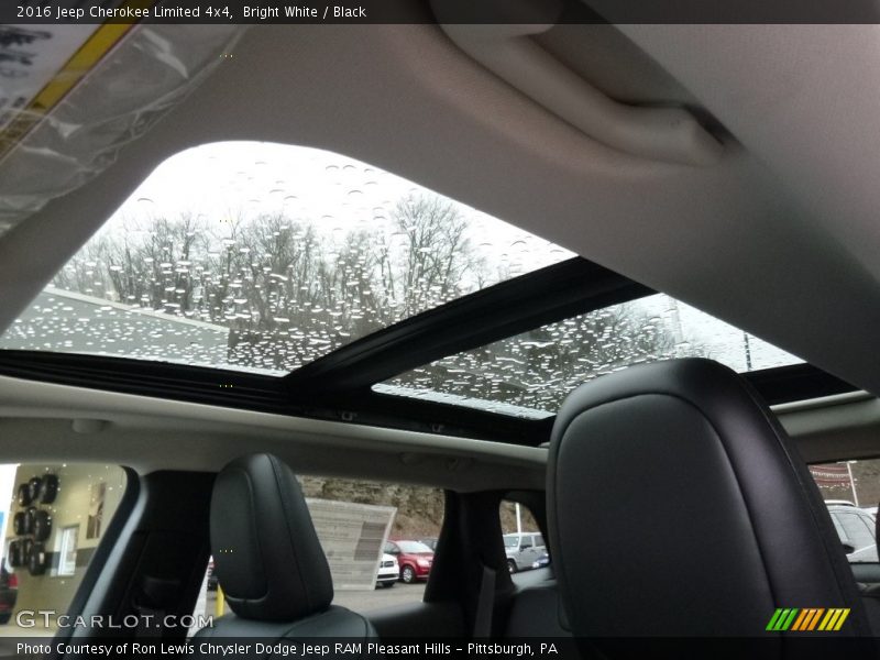Bright White / Black 2016 Jeep Cherokee Limited 4x4