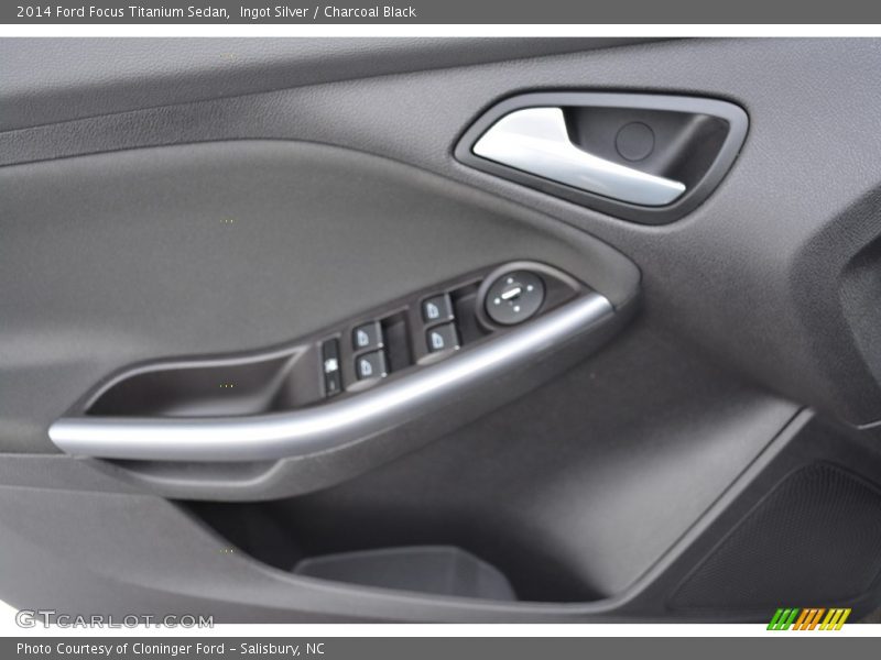 Ingot Silver / Charcoal Black 2014 Ford Focus Titanium Sedan