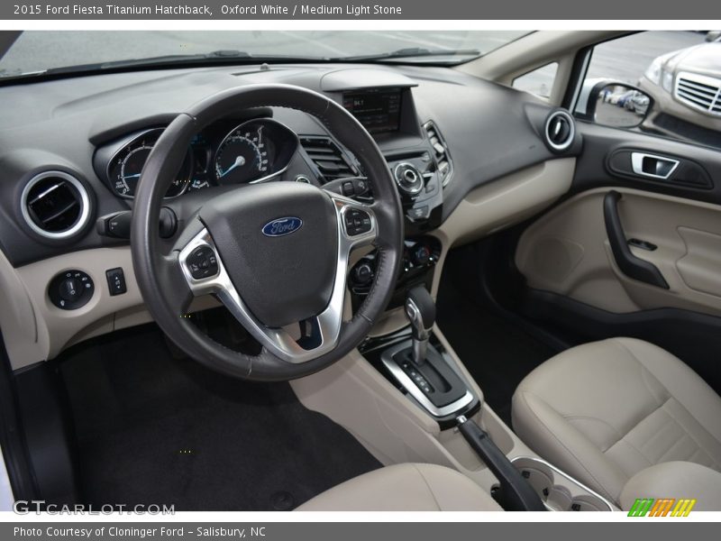 Oxford White / Medium Light Stone 2015 Ford Fiesta Titanium Hatchback