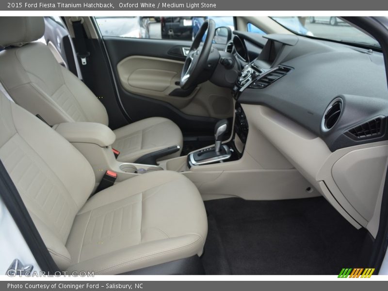 Oxford White / Medium Light Stone 2015 Ford Fiesta Titanium Hatchback