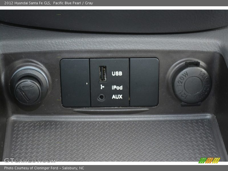 Pacific Blue Pearl / Gray 2012 Hyundai Santa Fe GLS