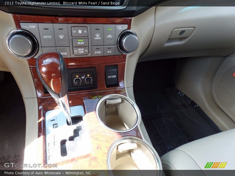 Blizzard White Pearl / Sand Beige 2013 Toyota Highlander Limited