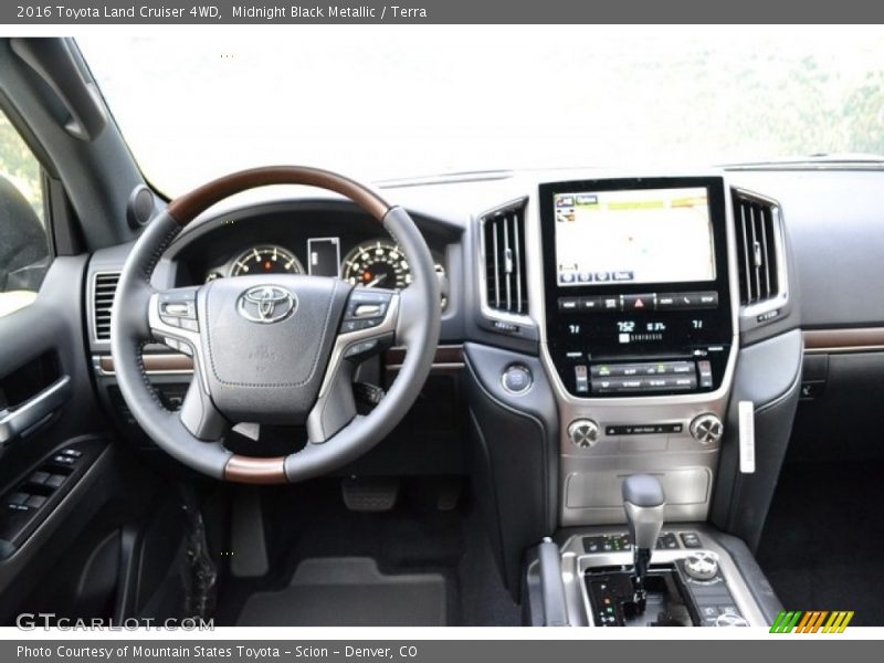 Midnight Black Metallic / Terra 2016 Toyota Land Cruiser 4WD