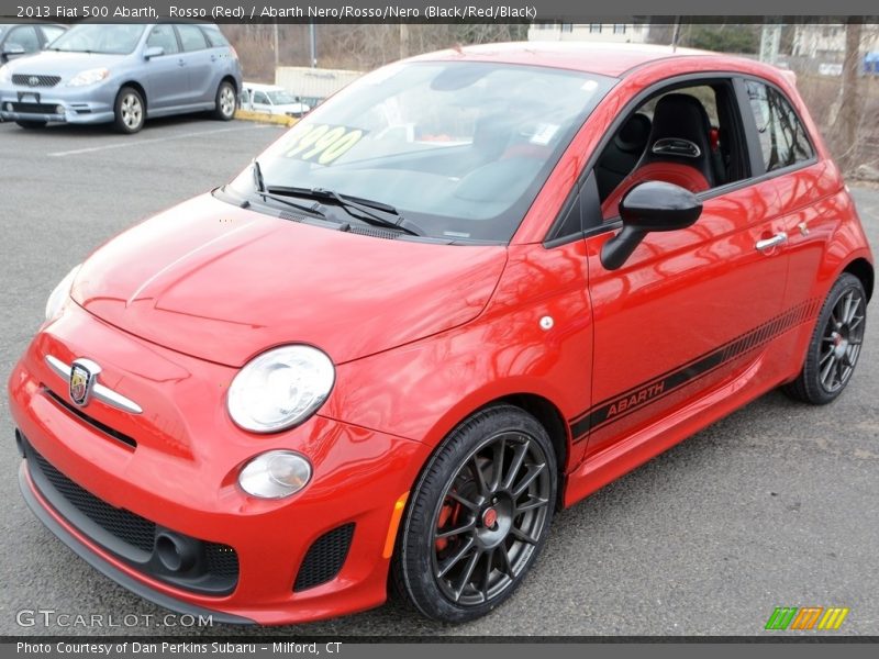 Rosso (Red) / Abarth Nero/Rosso/Nero (Black/Red/Black) 2013 Fiat 500 Abarth