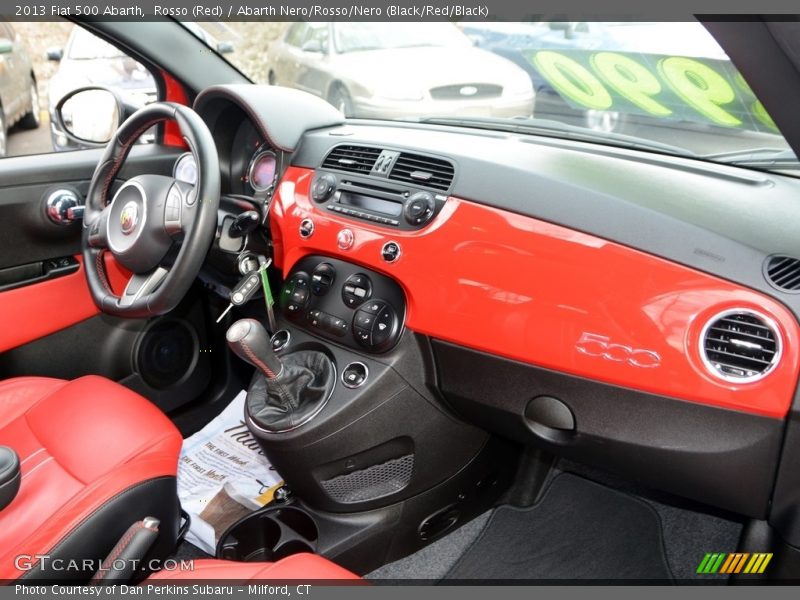 Rosso (Red) / Abarth Nero/Rosso/Nero (Black/Red/Black) 2013 Fiat 500 Abarth