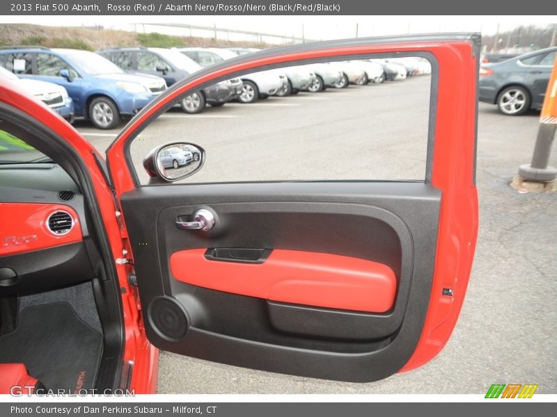 Rosso (Red) / Abarth Nero/Rosso/Nero (Black/Red/Black) 2013 Fiat 500 Abarth