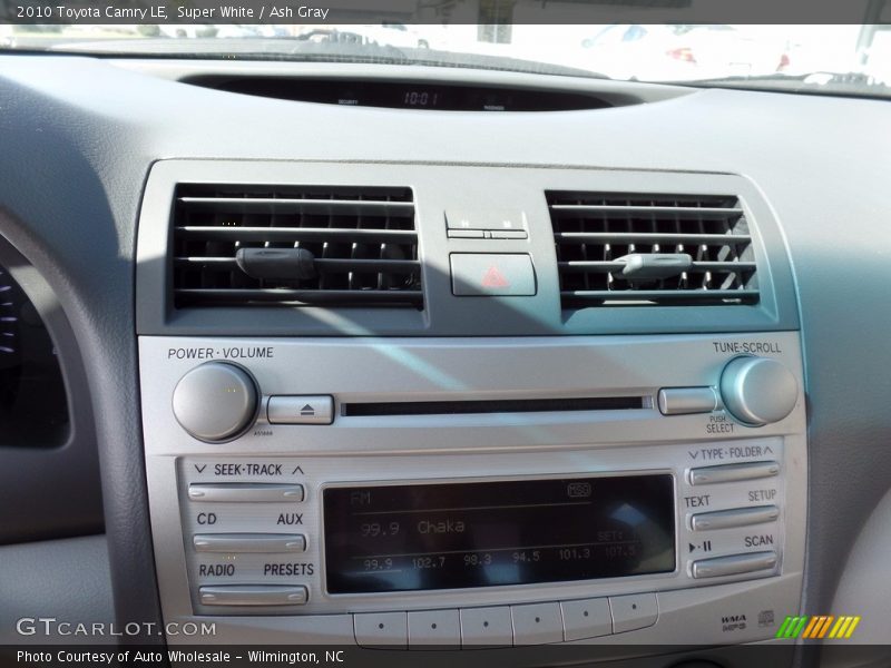 Super White / Ash Gray 2010 Toyota Camry LE