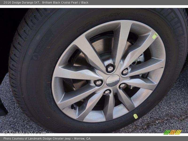 Brilliant Black Crystal Pearl / Black 2016 Dodge Durango SXT