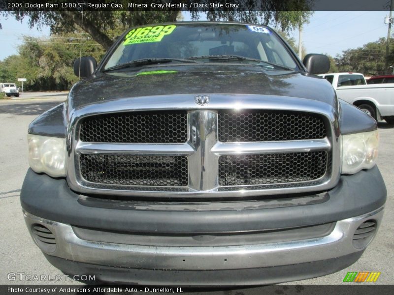Mineral Gray Metallic / Dark Slate Gray 2005 Dodge Ram 1500 ST Regular Cab