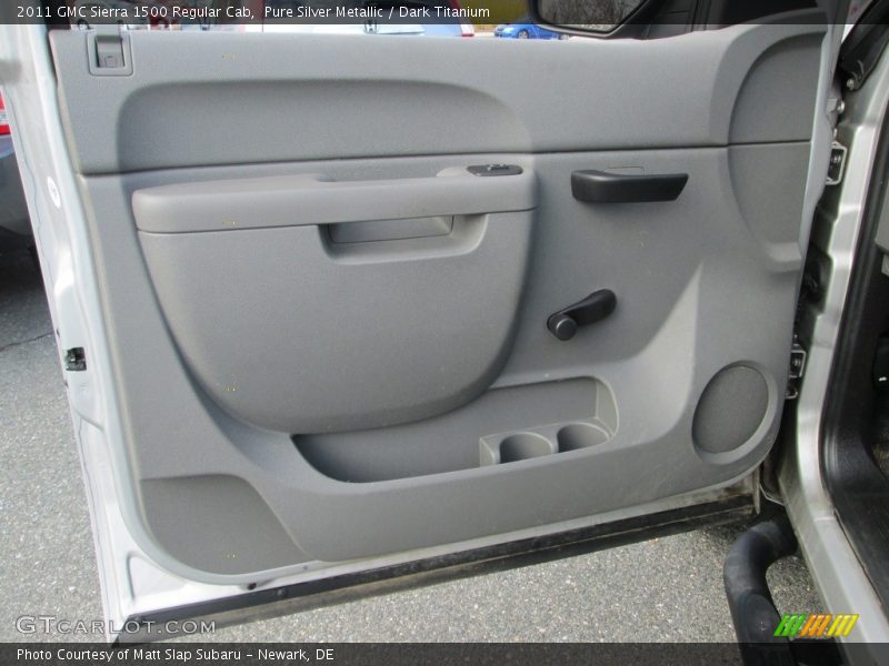 Pure Silver Metallic / Dark Titanium 2011 GMC Sierra 1500 Regular Cab