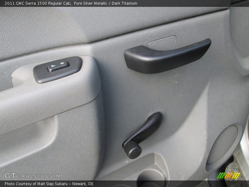Pure Silver Metallic / Dark Titanium 2011 GMC Sierra 1500 Regular Cab