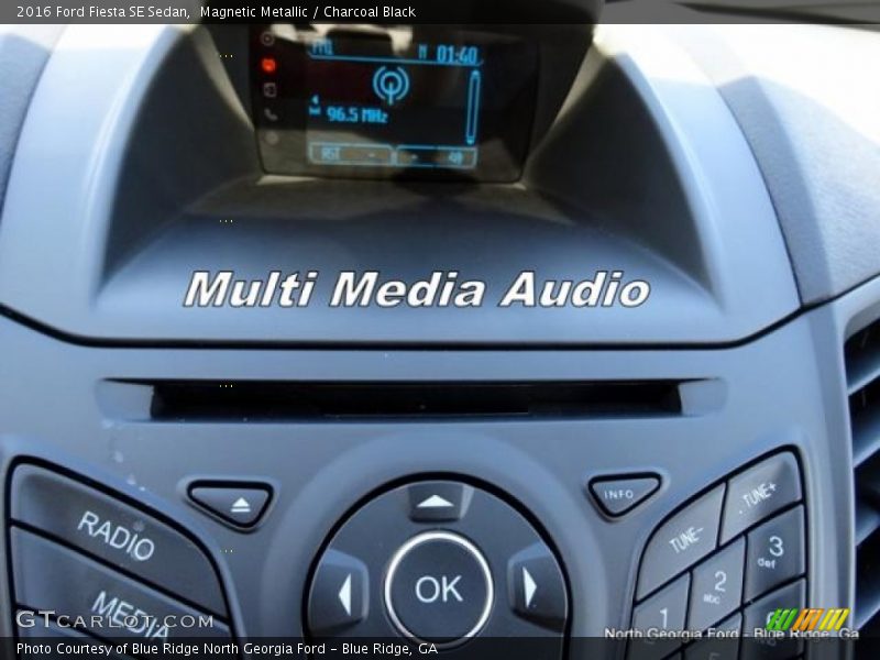 Magnetic Metallic / Charcoal Black 2016 Ford Fiesta SE Sedan