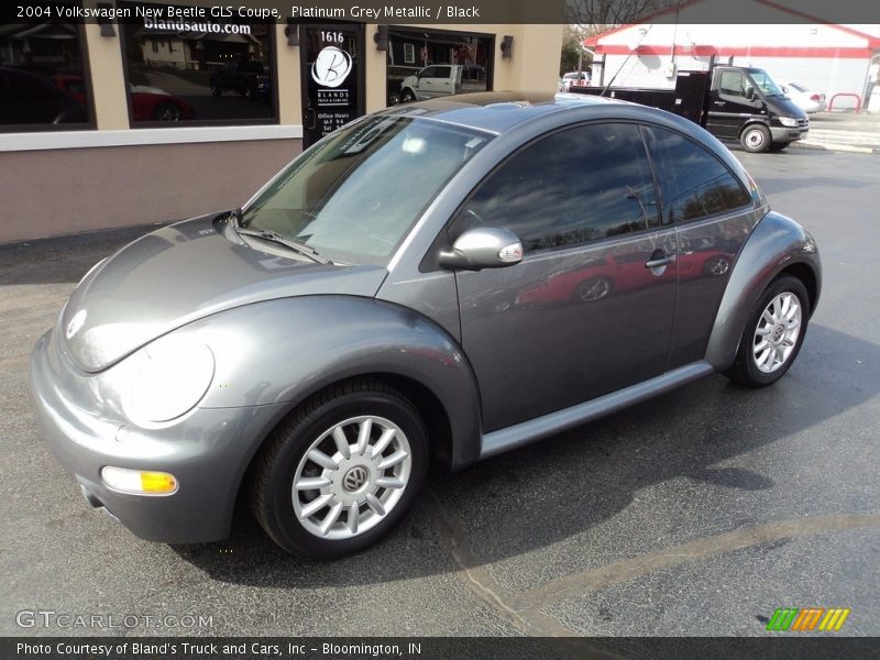 Platinum Grey Metallic / Black 2004 Volkswagen New Beetle GLS Coupe