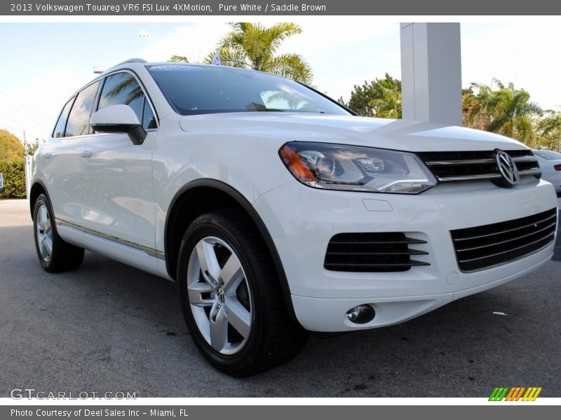 Pure White / Saddle Brown 2013 Volkswagen Touareg VR6 FSI Lux 4XMotion