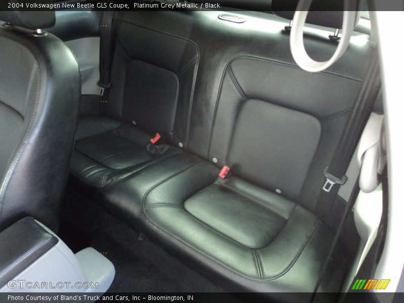 Platinum Grey Metallic / Black 2004 Volkswagen New Beetle GLS Coupe