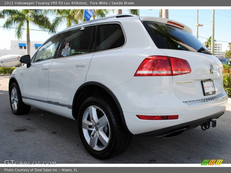 Pure White / Saddle Brown 2013 Volkswagen Touareg VR6 FSI Lux 4XMotion