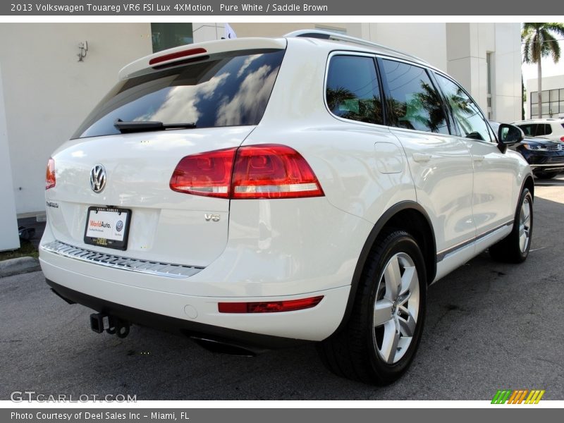 Pure White / Saddle Brown 2013 Volkswagen Touareg VR6 FSI Lux 4XMotion