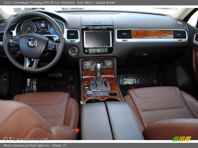Pure White / Saddle Brown 2013 Volkswagen Touareg VR6 FSI Lux 4XMotion